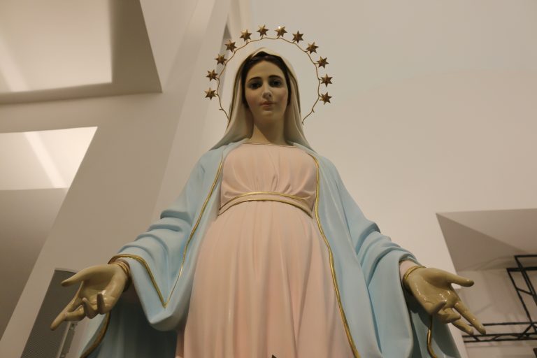 Les Nouvelles De Medjugorje De Septembre Par Soeur Emmanuel Les